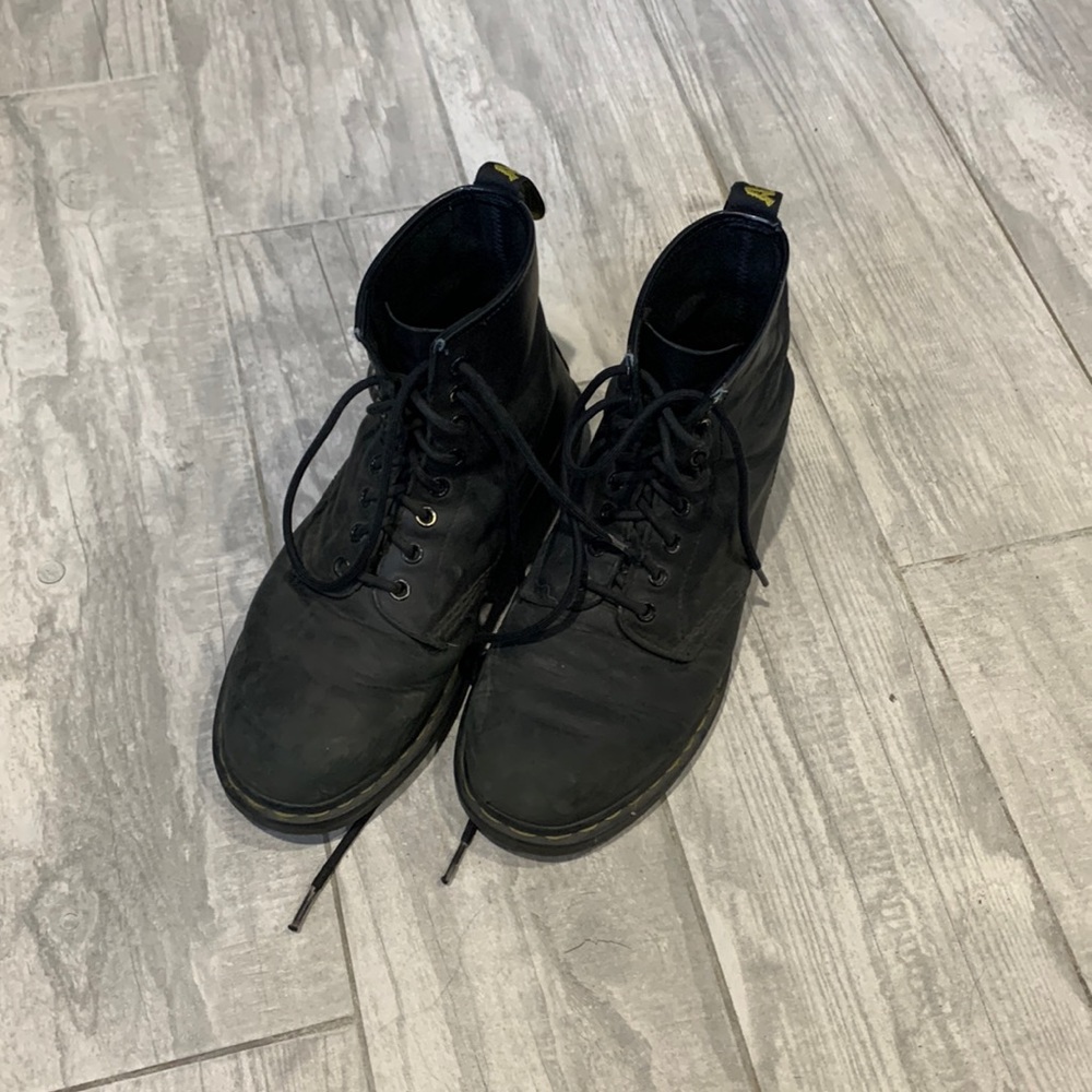 Dr. martens